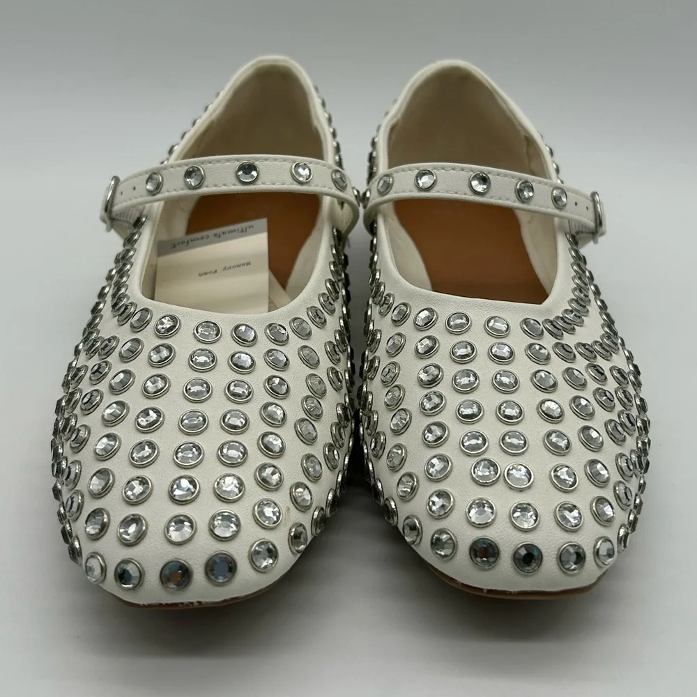 A New Day Issa Flats White Studded Mary Jane Shoes Vegan | Size 6 | New With Box